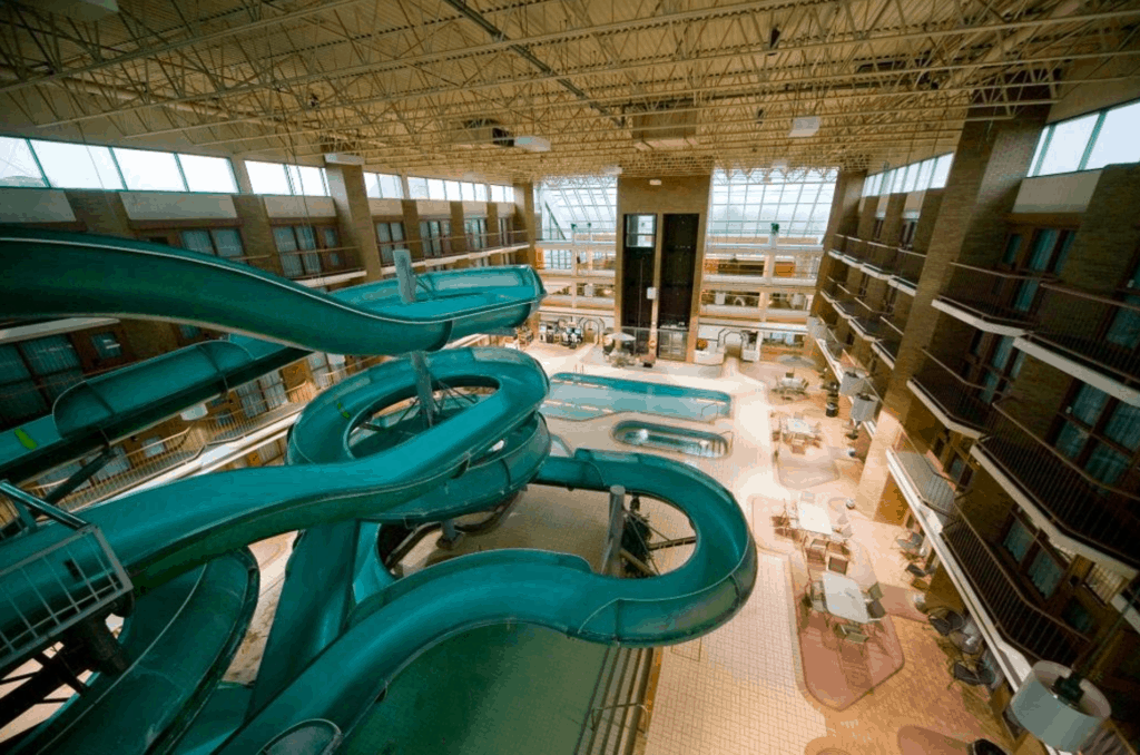 Waterslides and pool at Medicine Hat Lodge Resort, Casino & Spa