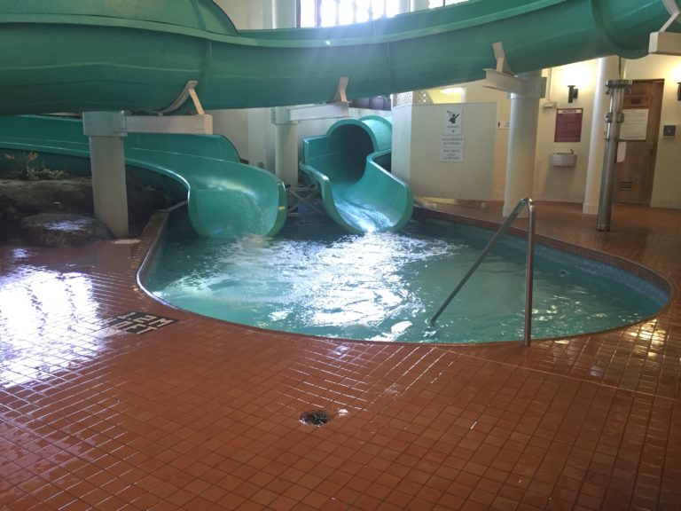 3 Calgary Hotels With Awesome Pools For The Whole Family