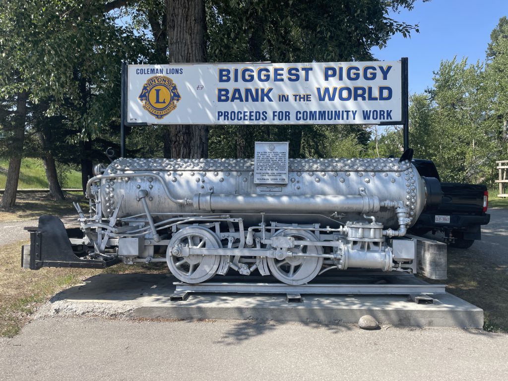 Not the World's Largest Piggy Bank in Coleman