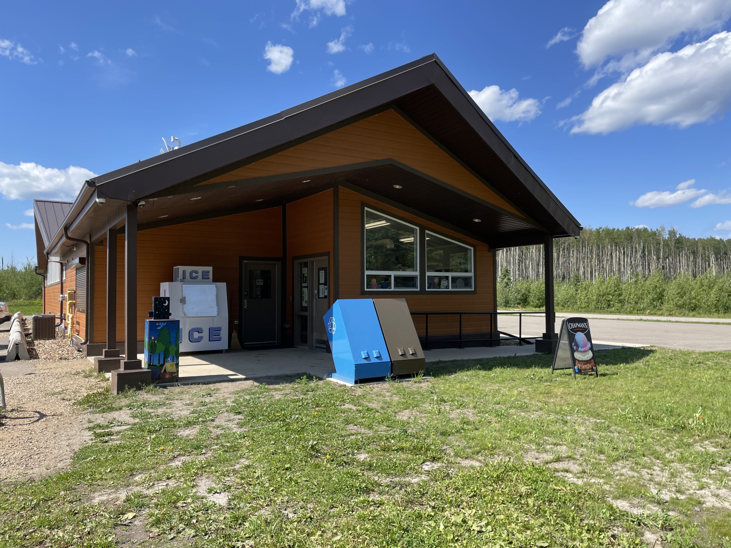 Family-Friendly Campgrounds near Fort McMurray